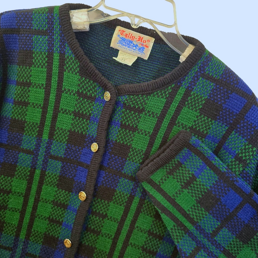 Tally-Ho Vintage Blackwatch Plaid Cardigan Sweater 1X Gold Crest Buttons